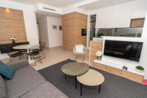 Cannes Center La Croisette Splendid 2 BR in premium residence gardens and balcony by Olam Properties